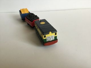 Motorized Philip With Red & Blue Cars For Thomas And Friends Trackmaster