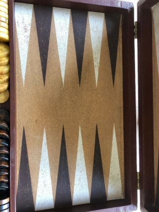 Crisloid (?) Backgammon Case With 30 Bakelite Chips - Butterscotch & Brown Swirl 4