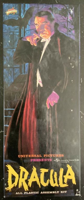 Aurora Dracula Model Kit.  1999 Re - Issue.  Complete.