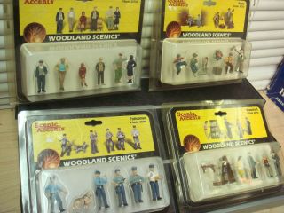 Woodland Scenics O Scale 4 Pks Police,  Newsstand,  Hobos,  Bystanders 24pcs Vg,  Deal