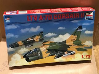 Esci/ertl 1/72 Ltv A - 7d Corsair Ii,  Contents.