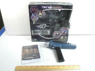 2006 Art Asylum Classic Star Trek 2 In 1 Phaser Pistol W/box