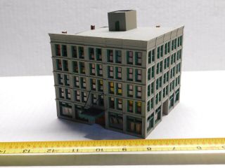N Scale - Large Commercial Building Structure For Model Train Layout
