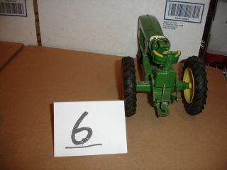 1/16 John Deere 3010 Toy Tractor