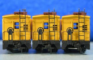 Athearn UP Bay Window Cabooses - Special Edition Pack of Three - LNIB 5