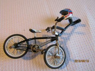 Haro bmx bike toy trick pro collector piece black and white Q3 3