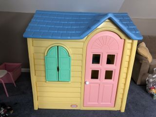 Little Tikes Country Cottage Playhouse House