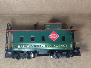 Aristo - Craft REA - 42105 Railway Express Agency Caboose Car,  G In OB &Instruction 3