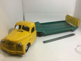 Vintage Structo Ramp Hoist Yellow/green Truck Low Trailer 1940 