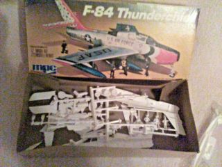Mpc Republic F - 84f Thunderstreak 1/72 Scale " Thunderbirds "