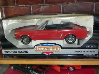 1964 1/2 Ford Mustang Ertl Convertible 1/12 American Muscle Color