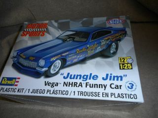 Revell " Jungle Jim " Vega Funny Car Kit 1/25 Scale Nhra Legend Motor Sports Read