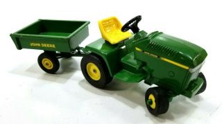 Vintage Ertl 1/16 Scale Die Cast John Deere Garden Tractor & Wagon Green