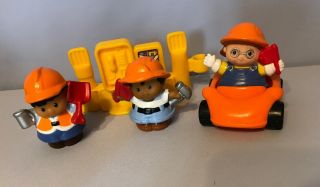 Fisher Price Little People Construction Worker 5 Piece Set Fence Car Flag Coff