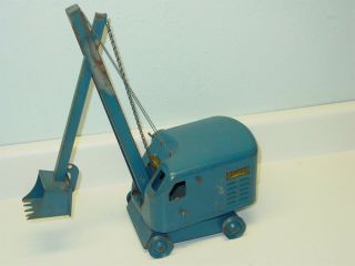 Vintage Structo Crane,  Scoop Bucket,  Pressed Steel Toy Construction Vehicle