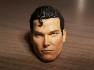 Mezco One 12 Superman Classic Head Sculpt / Portrait Only