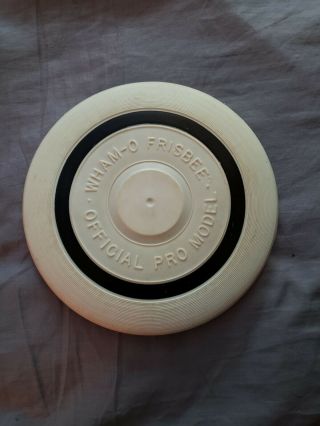 Vintage 1965 Play Catch - Invent Games Wham - O Official Pro Model Frisbee - White