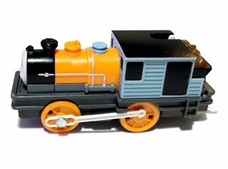 2009 Thomas & Friends Trackmaster Motorized Orange Dash Train Car Engine V9034 5