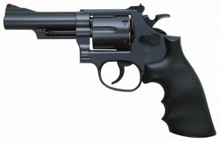 Crown Model Hop - Up Air Revolver No.  6 S&w M19 4 Inch Black 10 Years Old Over
