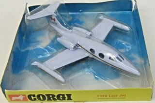 Corgi 1324 Lear Jet Canadian Registry Diecast Ct2