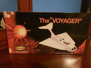 Wow Case - Fresh The Voyager Model Kit.  Ex - Aurora.  Moebius.  2010.