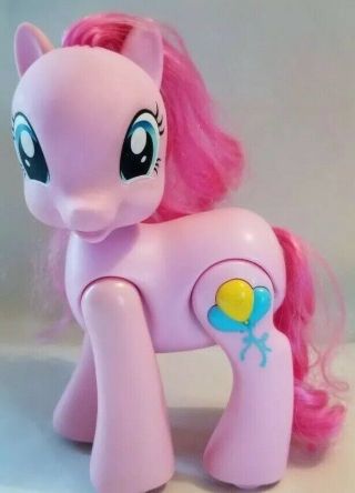 My Little Pony Pinkie Pie - Walking,  Talking Pony - Head Moves - 7.  5 " Tall.  A133
