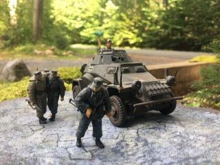 21st Century Toys WWII German SDK 222 Armored Car w/Infantry 1:32 Scale 2