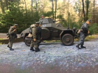 21st Century Toys WWII German SDK 222 Armored Car w/Infantry 1:32 Scale 5