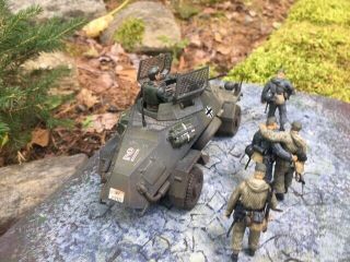 21st Century Toys WWII German SDK 222 Armored Car w/Infantry 1:32 Scale 6