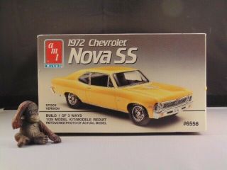 AMT 1/25 Scale 1972 Chevrolet Nova SS 2