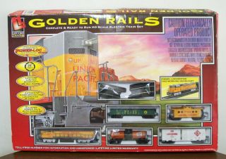 Life Like Golden Rails Complete Ready To Run Ho Scale Electric Train Set