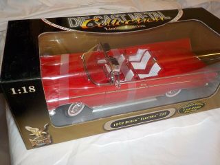 1959 Buick Electra 225.  Limited Edition 1 Of 2500.  1:18 Diecast.  Road Signature