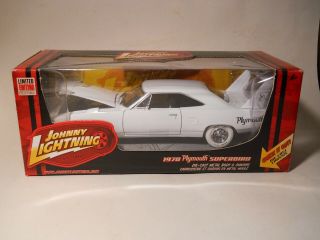 Johnny Lightning - White Lightning - 1/24 Scale - 1970 Plymouth Superbird - Mib