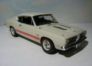 1968 Cuda S 383 - 1:18 Highway 61 - Plymouth Barracuda Diecast - Alpine White