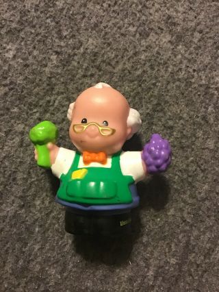 Fisher Price Little People Grandpa Grocer With Grapes