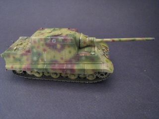 1/72 Wwii German Jadgtiger Heavy Tank.  Die Cast Toy From Dragon Armor.  Repainted