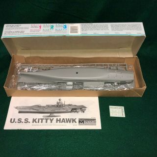 CV - 63 USS Kitty Hawk US Navy Aircraft Carrier Plastic Model Monogram Skill 2 4