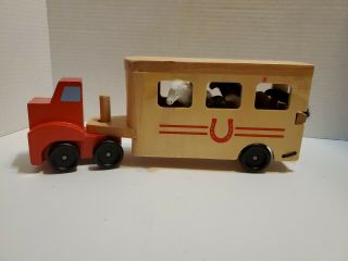 Melissa And Doug Wooden Toy Horse Carrier With 2 Horses