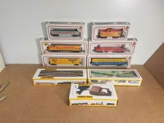 Bachmann Ho Scale Model Train Set Union Pacific 866 & 5 Cars W/ Power Pack,