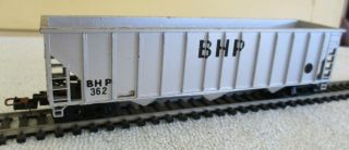 4 x BHP Steel Coal Hoppers by Powerline Freightline Lifelike - HO OO 4