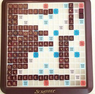 2001 Deluxe Turntable Scrabble Board Game By Hasbro/parker Brothers Complete