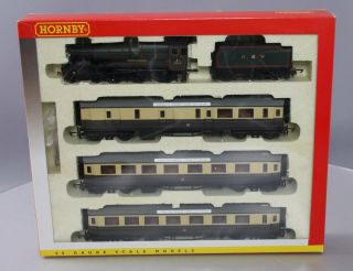 Hornby R2025 Oo Scale Gwr Express Passenger Train Set Ex/box