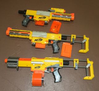 3 Nerf Guns - Alpha Trooper Cs - 18,  And 2 Recon Cs - 6 
