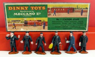 Pre War Dinky Toys / Hornby Series O Gauge Railway Station Staff Set No 1 (boxed