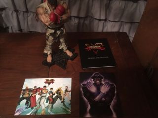 Street Fighter V Collectors Edition 10 " Ryu Capcom,  Art Book & Postcards