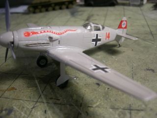 Built 1/72 Messerschmitt Me - 209