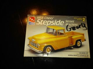 Amt 1955 Chevy Stepside Pickup Truck Plastic Model Car Kit Pre - Owned Complete