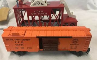 Lionel Trains Operating Icing Station352 with OB See Photos for best description 5
