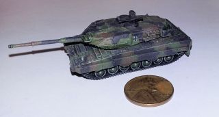 1/144 Can.  Do.  Series 13 Modern German Panzer Battalion Leopard 2a6