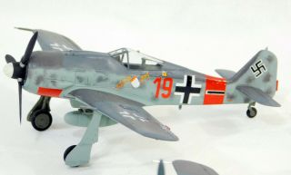 1/72 Three German FW 190 Fighter Aces of WWII - very good built & painted 2